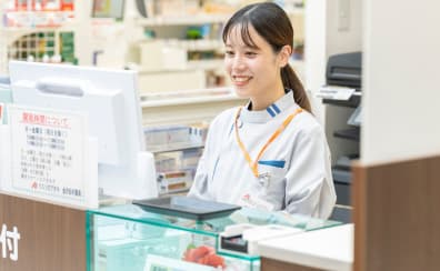 クスリのアオキ