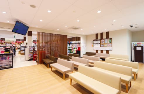 クスリのアオキ